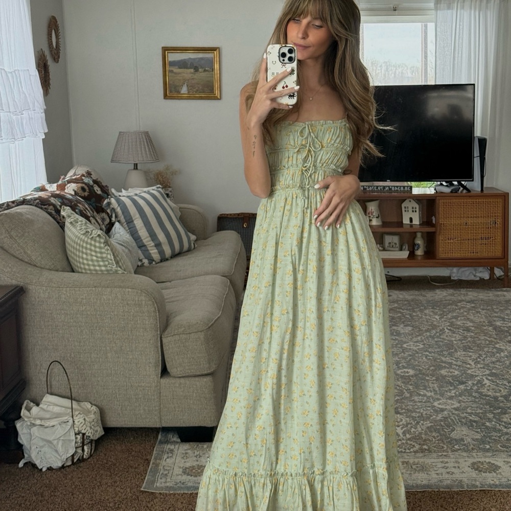 floral maxi dress
